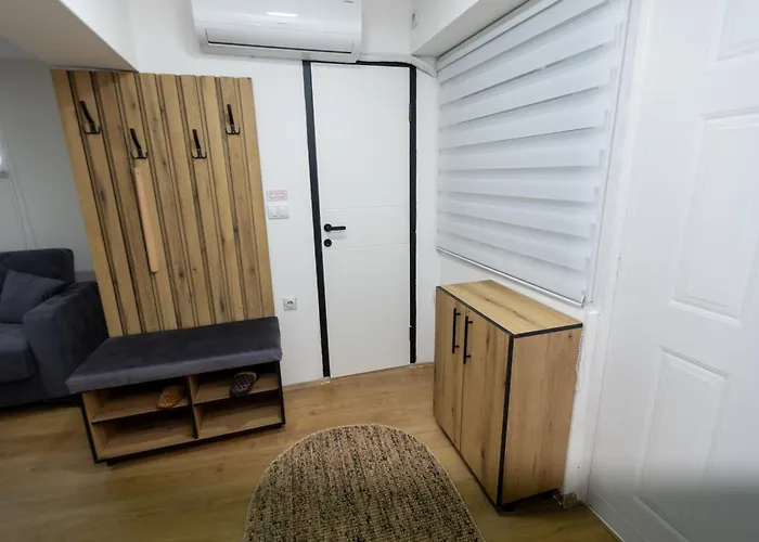 Bakina Kuca * ピロト